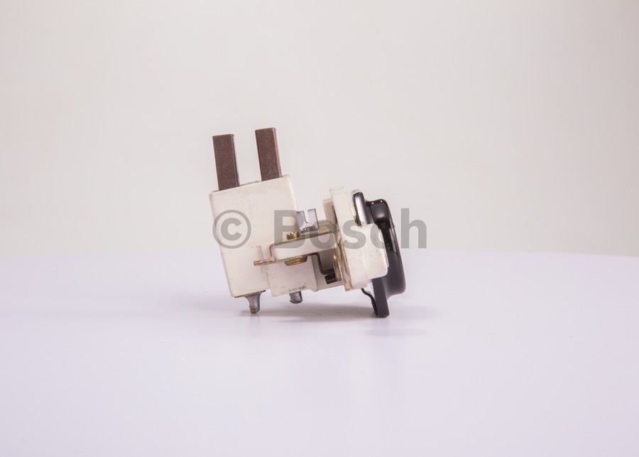 Regulador 12V - Bosch - 1197311028 - Unitário