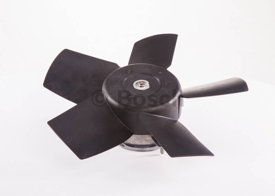 MOTOR VENTILADOR DO RADIADOR - GPC - Bosch - 0130303244 - Unitário
