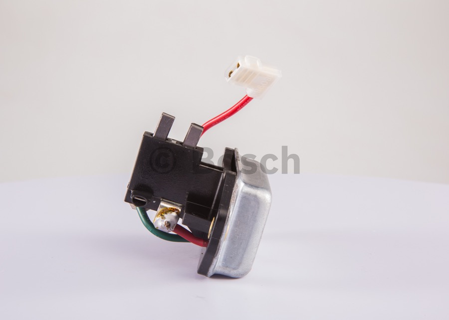 Regulador de Voltagem Eletrônico - Bosch - 9190457013 - Unitário