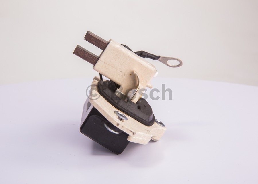 Regulador Alternador  Bosch 105 Amp. 28V - Bosch - 9190457003 - Unitário