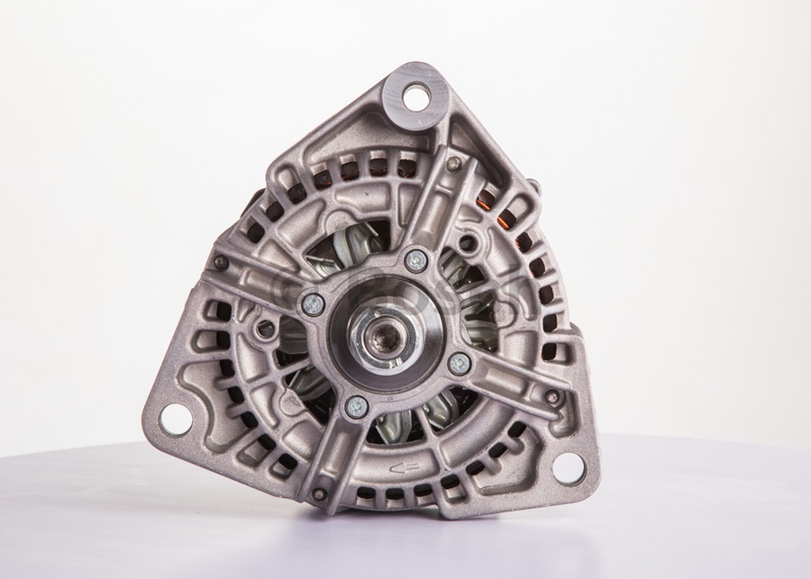 Alternador Ncb1 (R) 28V 35-80A - Bosch - 0124555021 - Unitário