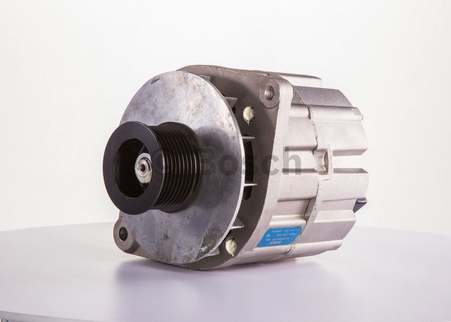 Alternador K1 (R) 14V 23/65A - Bosch - F000LD0106 - Unitário
