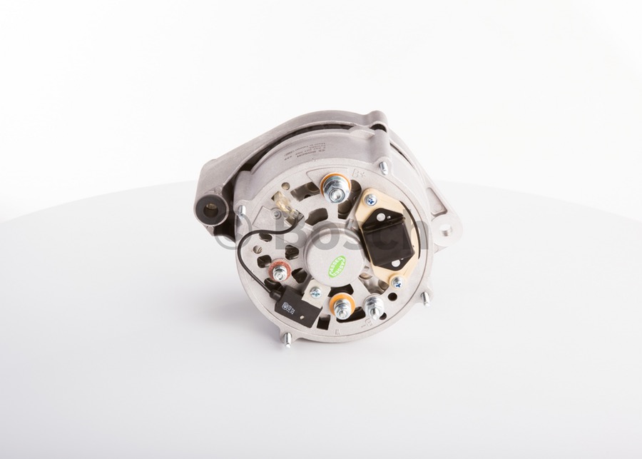 Alternador 24V 55A - Bosch - F042301022 - Unitário
