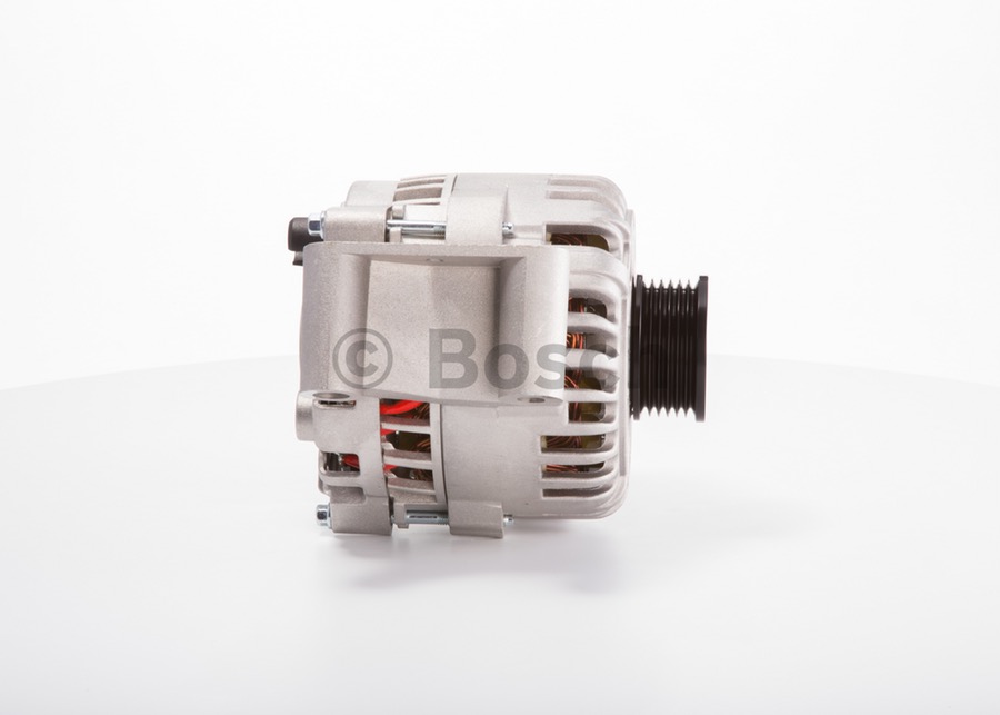 Alternador 12V 105A - Bosch - F042304007 - Unitário