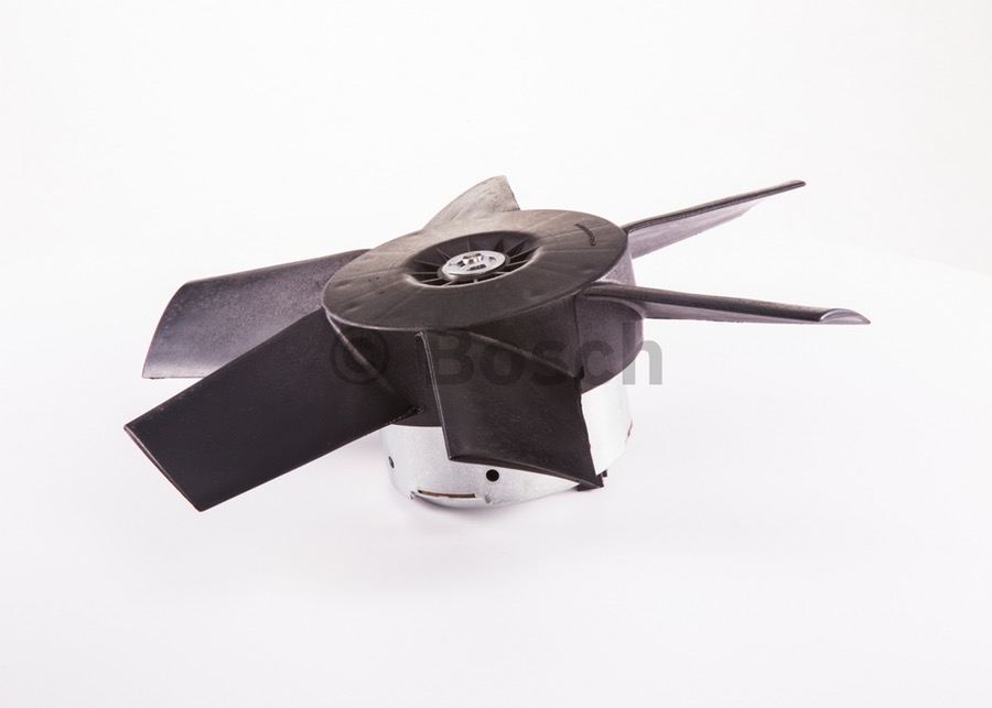 Motor de Arrefecimento C.C. Gpc 24V 210W - Bosch - 9130451035 - Unitário