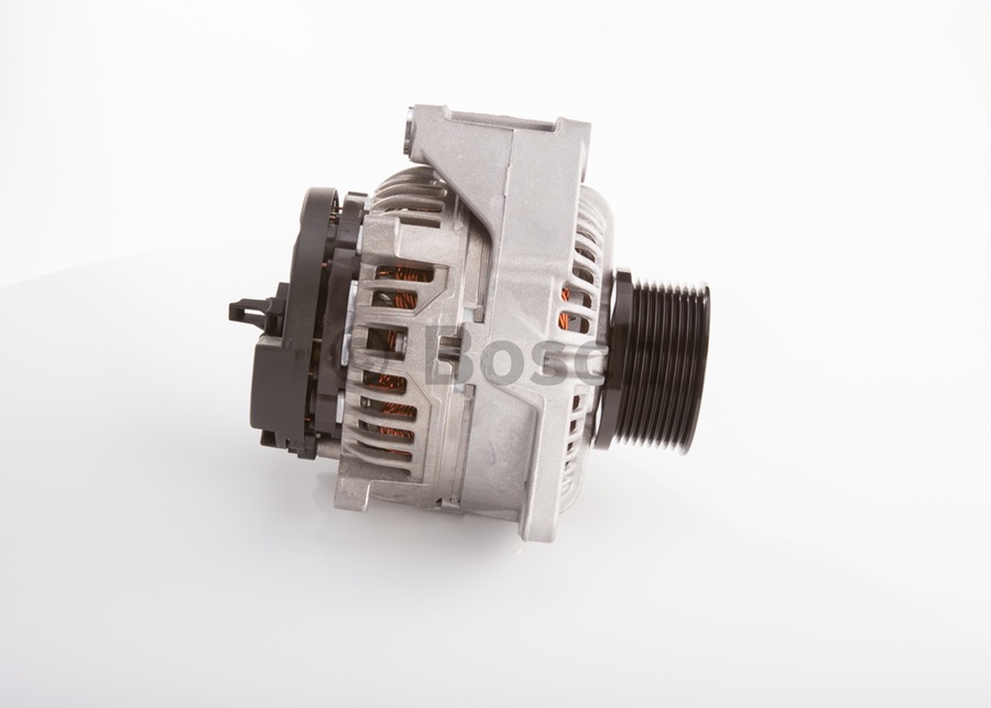 Alternador Ncb1 (>) 28V 35-80A - Bosch - 0124555015 - Unitário