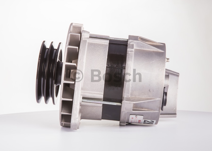 ALTERNADOR  T1  28V  140A - Bosch - 9120456044 - Unitário
