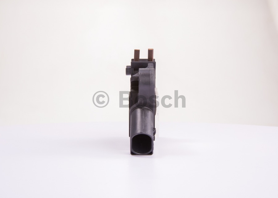 Regulador Eletrônico de Voltagem Linha Leve - Bosch - 0272220734 - Unitário