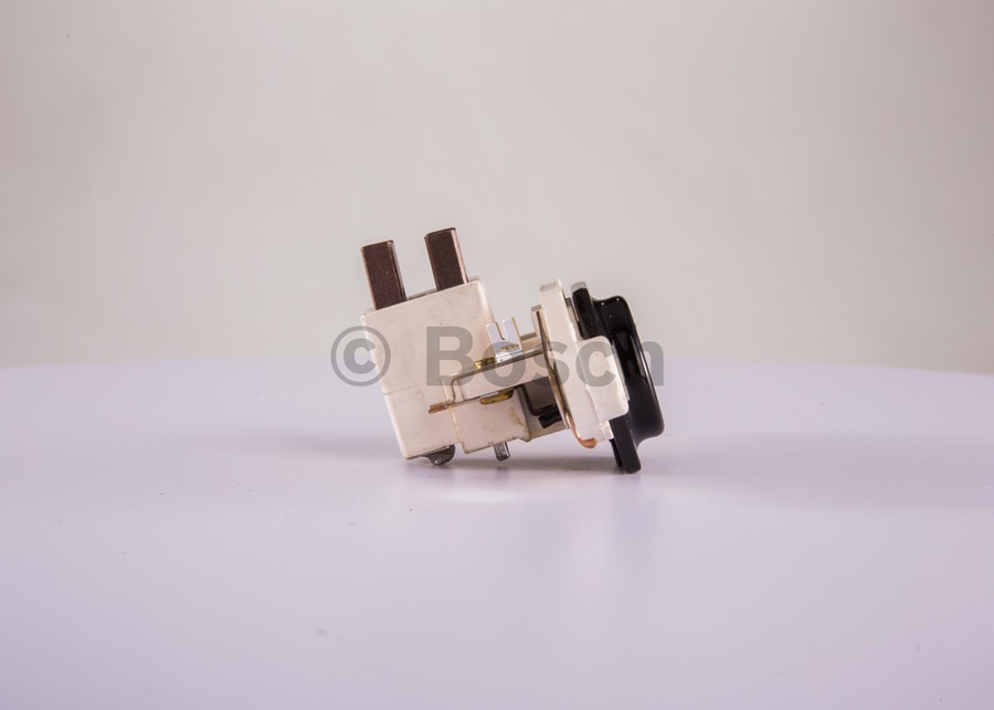 REGULADOR DE VOLTAGEM ELETRÔNICO - Bosch - 1197311090 - Unitário