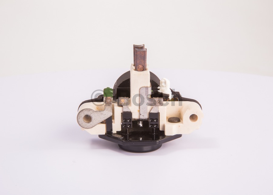 REGULADOR DE VOLTAGEM ELETRÔNICO - Bosch - 1197311509 - Unitário